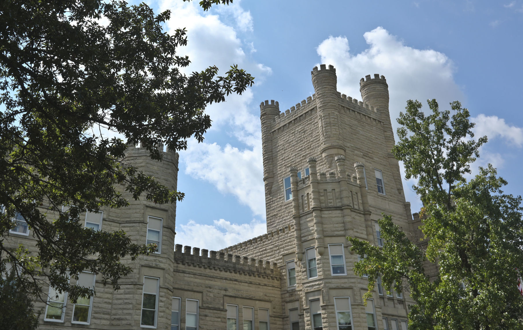Eastern Illinois 5 09.16.19.JPG